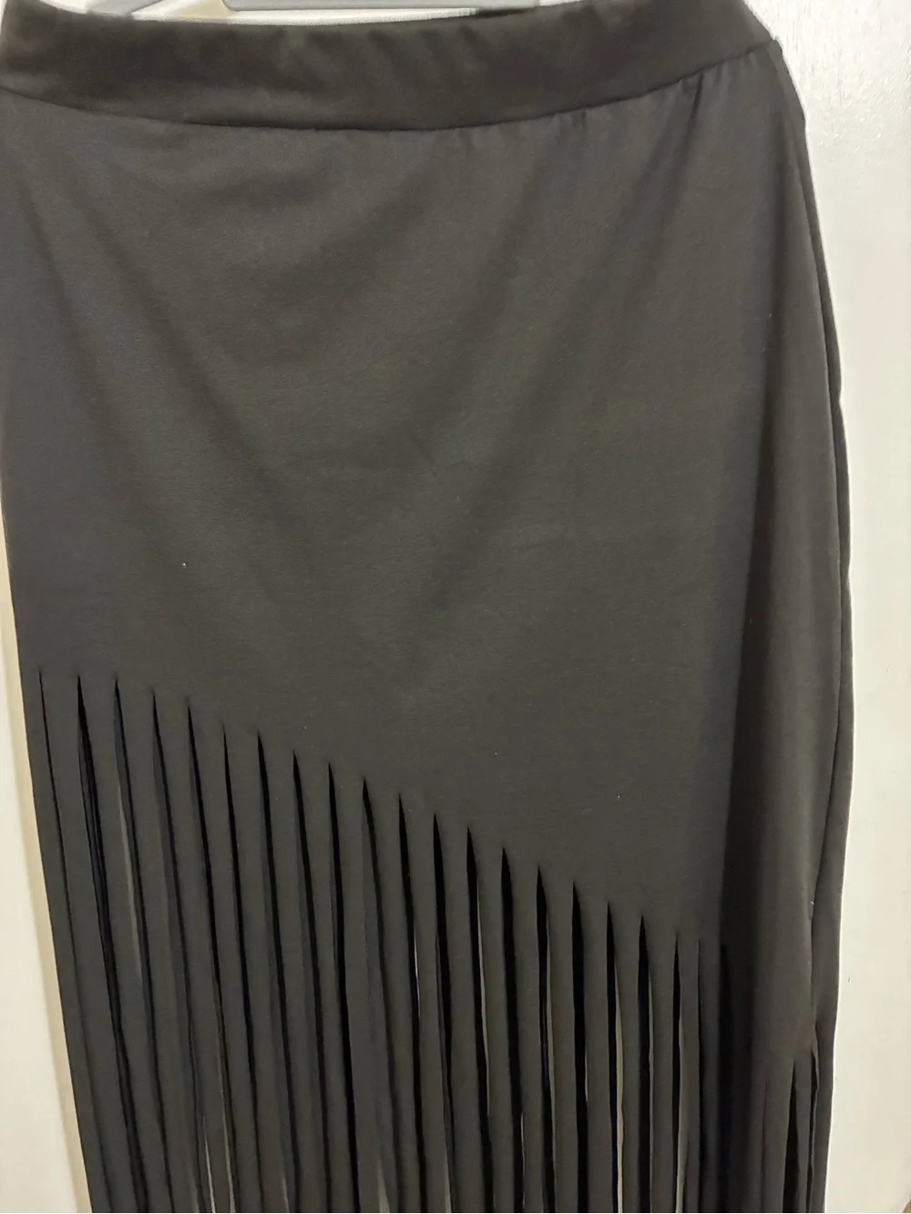 Black Fringe Midi Skirt - Women size large - Picture 2 of 6